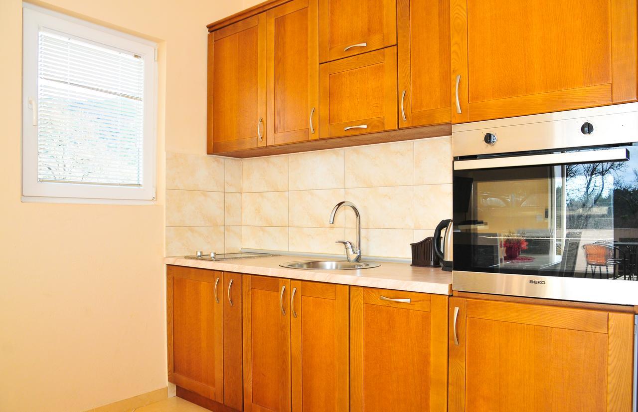 Apartmani Bulajic Tivat Eksteriør bilde